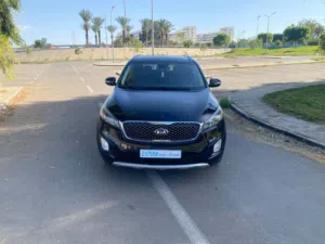 Used Kia Sorento in Tripoli