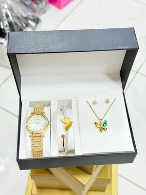 Necklaces . New0