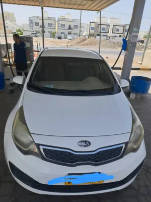 Kia Rio For sell Model 2014 كيا للبيع بجوده ممتازة موديل 2014