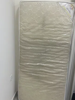 Queen Size Medical Mattress (150 \times 200\text{ cm}) – Orthomedical Foam