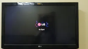 شاشة LG بحاله ممتازه