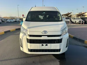 Toyota Hiace passenger van, high roof, in  , 2021