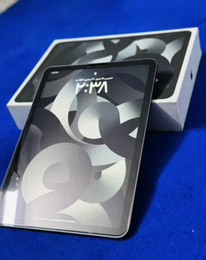 Apple iPad Air 5 64 GB in Zarqa
