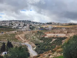 الاستخدام المتعدد . 840 م٢ . المالك0