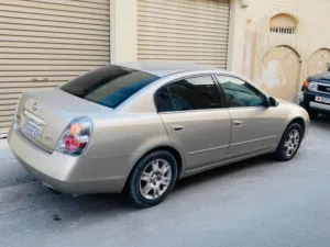Nissan altima 2005
