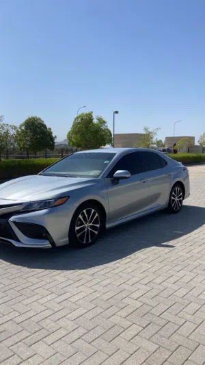 Used Toyota Camry in Al Dakhiliya