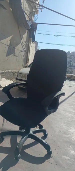 ‏أثاث مكتبي ‏.‏ مستعمل‏4