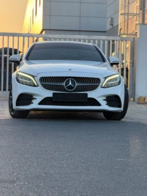 مرسدس c200