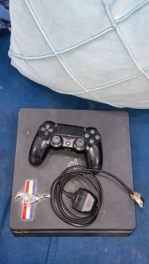 للبيع سوني 4