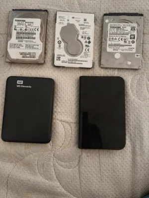 اقراص تخزين اسعار حرق 500 جيجا حالة ممتازة