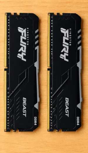 مطلوب قطعتين رام كينجستون (Kingston FURY Beast DDR4) المجموع 16 جيجا (8+8) لتطابق القطع الظاهرة في ا