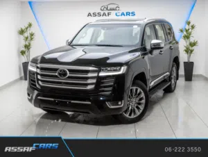 Toyota Land Cruiser Vx-r 2023  السيارة بحالة الوكالة و بأعلى صنف و قطعت مسافة 27,000 كيلو متر