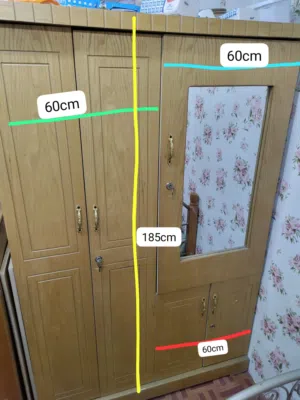 Spacious 3-Door Wooden Wardrobe / Almira with Mirror