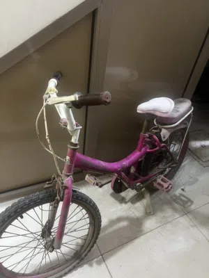 4 numbers Used children’s bicycles for sale