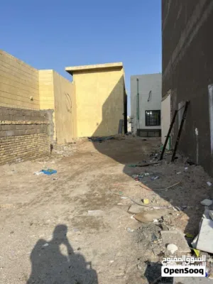 80 m2 2 Bedrooms Townhouse for Sale in Basra Maqal