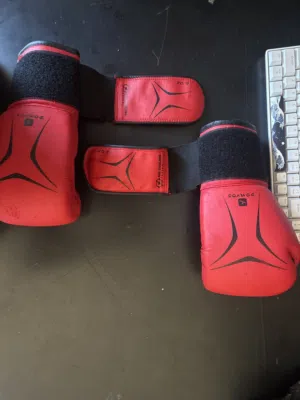 كفوف ملاكمه نوع Domyos blocking gloves