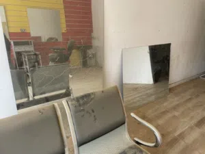 لي يبي مشروع واتي تفضل حلاق الله يبارك لي يبي يبداء مشروعه مكينات وجميع الكمليات اخدم بس ي غالي