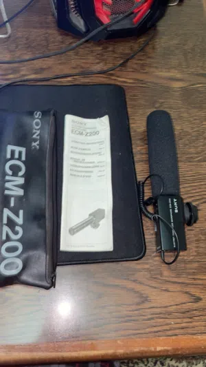 للبيع مايكروفون Sony ECM-Z200 شوتغن كوندنسر أصلي صناعة يابانية، بحالة ممتازة