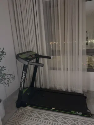 مشايه جديده لم تستخدم بحاله ممتازه