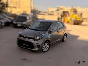 HatchBack Kia in Amman