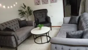طقم كنب بحالة جيده جدا
