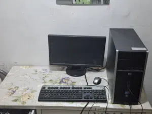 كمبيوتر للبيع