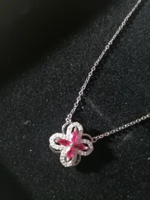 قلادة فضة نسائية مميزة دوارة بسعر اقل من السوق مع ارتفاع سعر الفضة