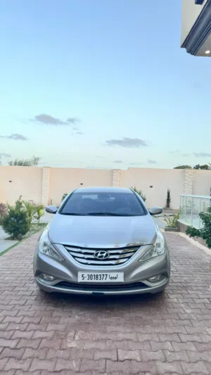 Used Hyundai Sonata in Tripoli