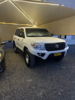 Used Toyota Land Cruiser in Buraimi