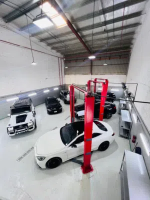 كراج جاهز للبيع او الاستثمار في العين