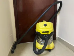 Karcher WD 4 Premium Vacuum Cleaner