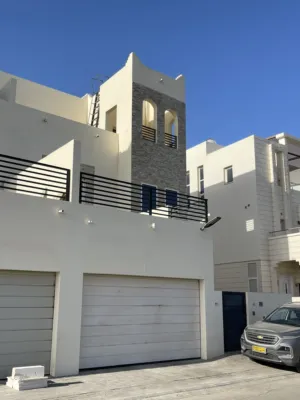 261 m2 4 Bedrooms Townhouse for Sale in Muscat Seeb