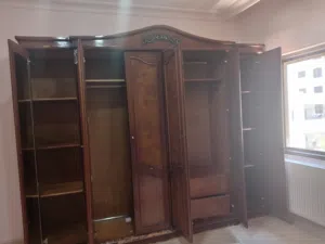 خزانه للبيع