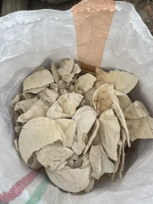 للبيع خبز يابس حق مواشي