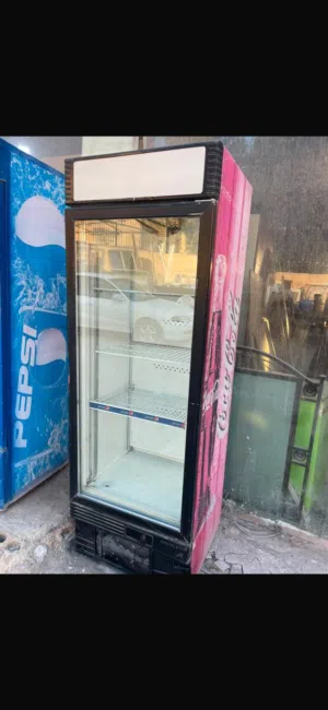 ثلاجة عرض كولا تبريد ممتاز شغاله مية بالمية