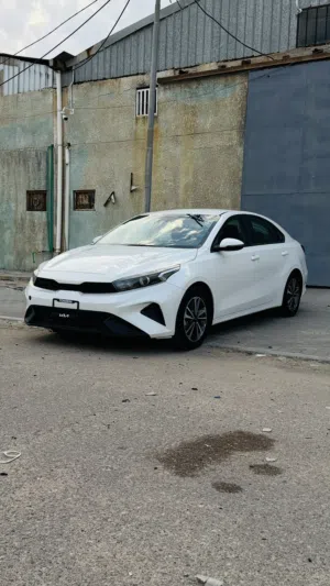 Used Kia Forte in Basra