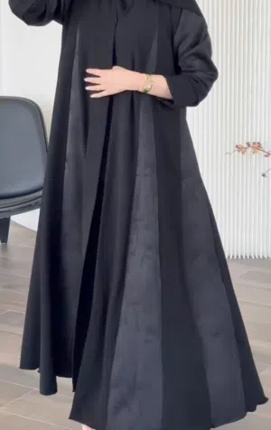 عبايا للبيع