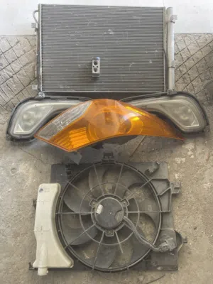 قطع غياراكسنت من17-12مستعمله