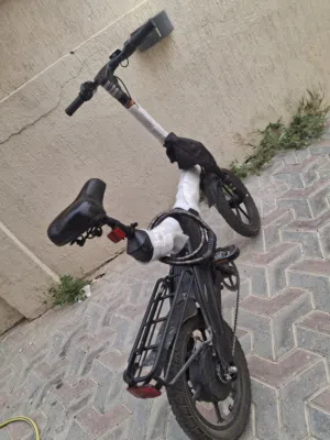 سيكل كهربائي جديد استخدام اسبوع او نص ماشي 90 كيلو فقط يعني يابلاش يمشي بسرعة 40 كيلو في الساعة