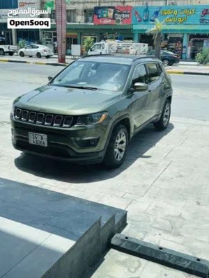 جيب كومباس للبيع 2019