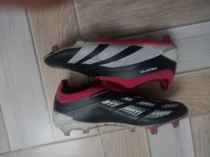 Adidas Predator crampons