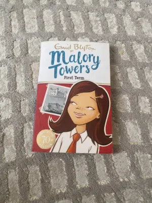 MALORY TOWERS - for high-school students