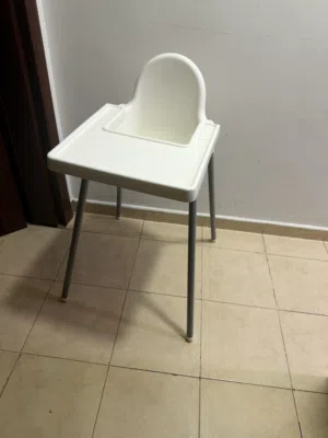 كرسي طعام للاطفال