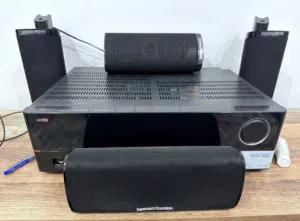 Harmon/kardon AVR161S home theatre system with Subwoofer