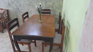 ميز طعام 5 كراسي خشب صاج عراقي