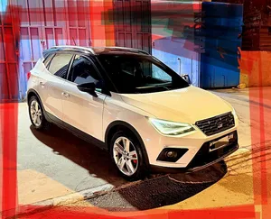 سيات-ارونا-fr-ترخيص-21-ديجيتال-بصمه-سقف-اسود