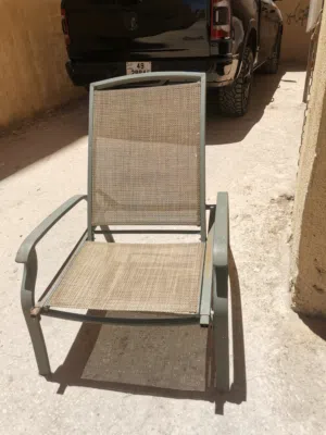 كرسي متحرك للحدائق