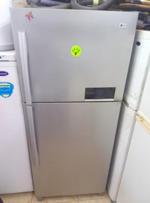 ثلاجه نوع LG 22 قدم حجم كبير