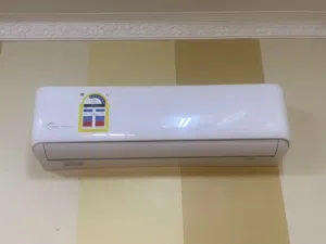 مكيف ال جي 2 طن بحالة ممتازة