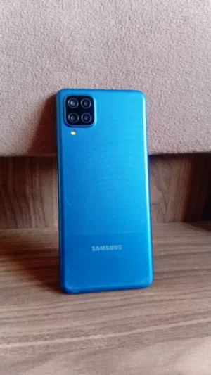 Samsung Galaxy A12 64 GB in Tripoli